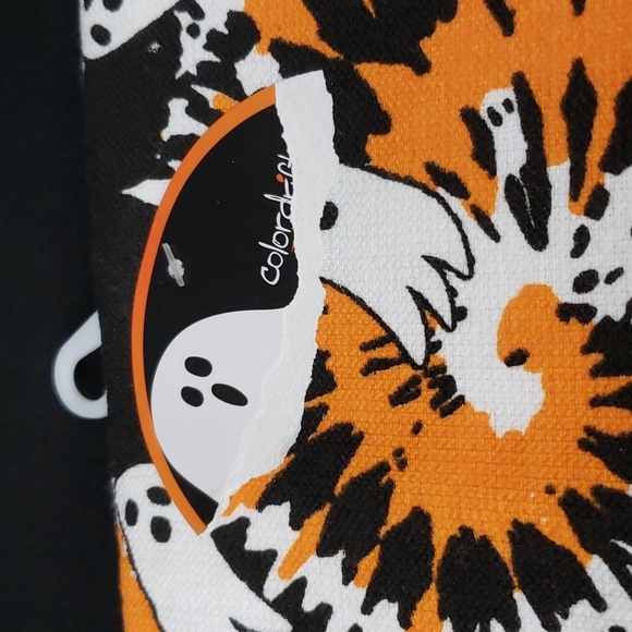 Colordrift "Halloween Horrors" Set/2 Black, White, Orange with Ghosts Towels - Picture 5 of 5